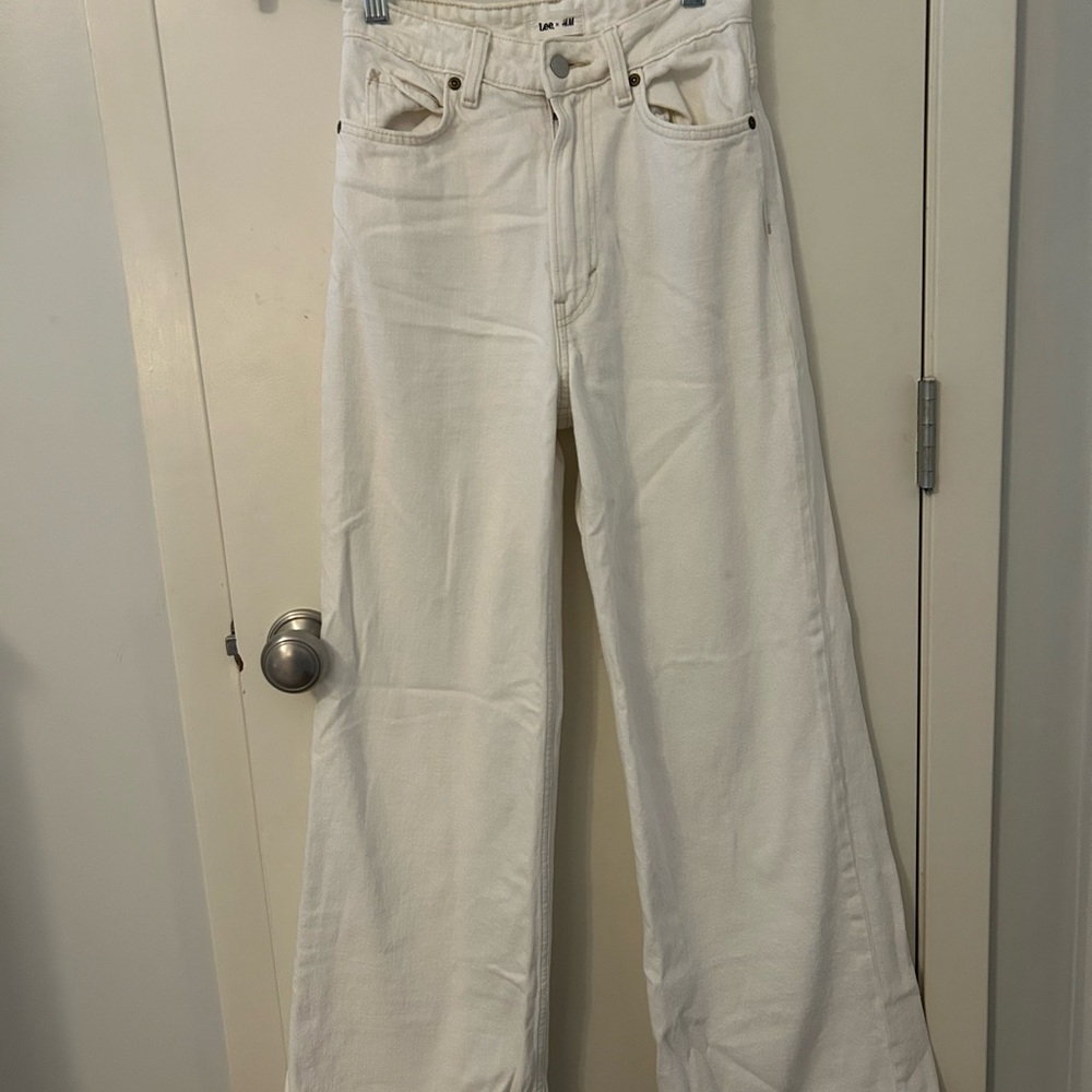 Lee Women's Cream Flare Jeans